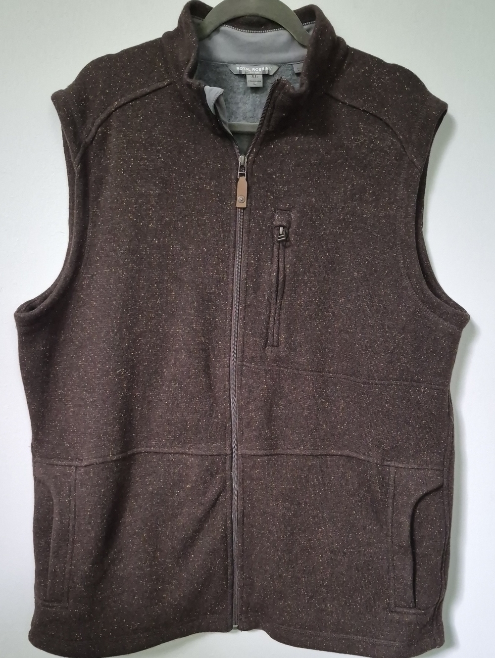 Royal Robbins Men's Dark Brown Full-Zip Flecked Vest Cabincore Outdoor Sportsman